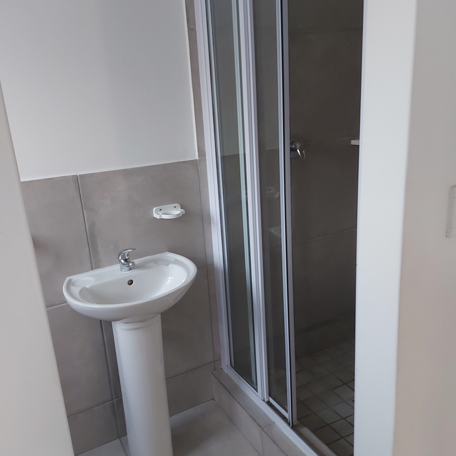 To Let 3 Bedroom Property for Rent in Zonnendal Western Cape